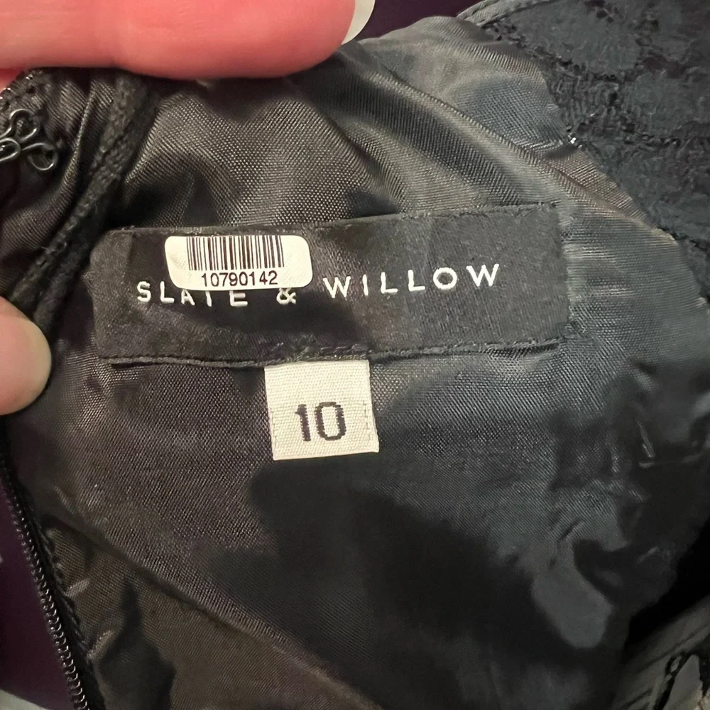 Slate & Willow One Shouldered Dress - Picture 11 of 12